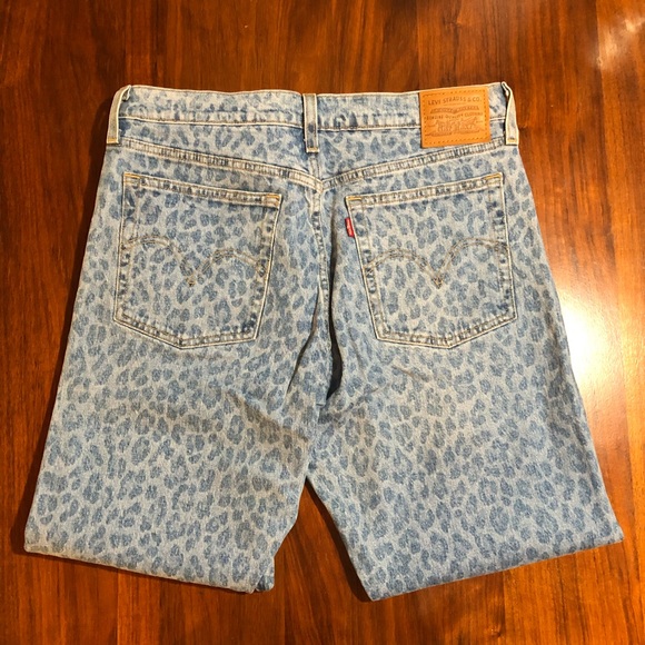 Levi’s | Wedgie Straight - Picture 3 of 4